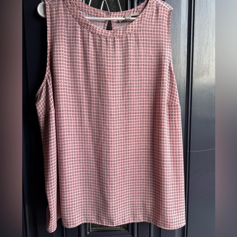 LOFT Pink Geometric Women's blouse